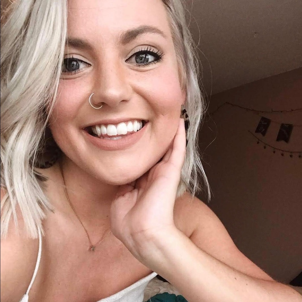 Meet your Posher, Kristina